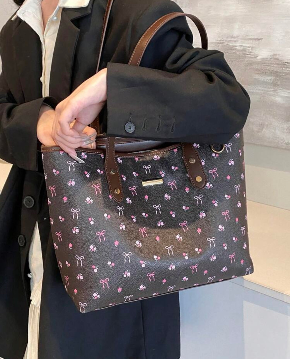 Coquette Classic Tote Bag