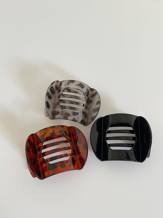 Cheetah flat hair clip